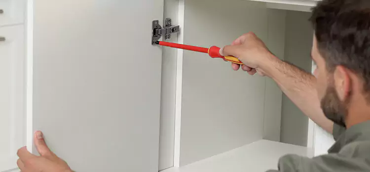 Screen Door Hinge Repair Southfield